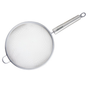 Fusion Stainless Steel 18cm Strainer