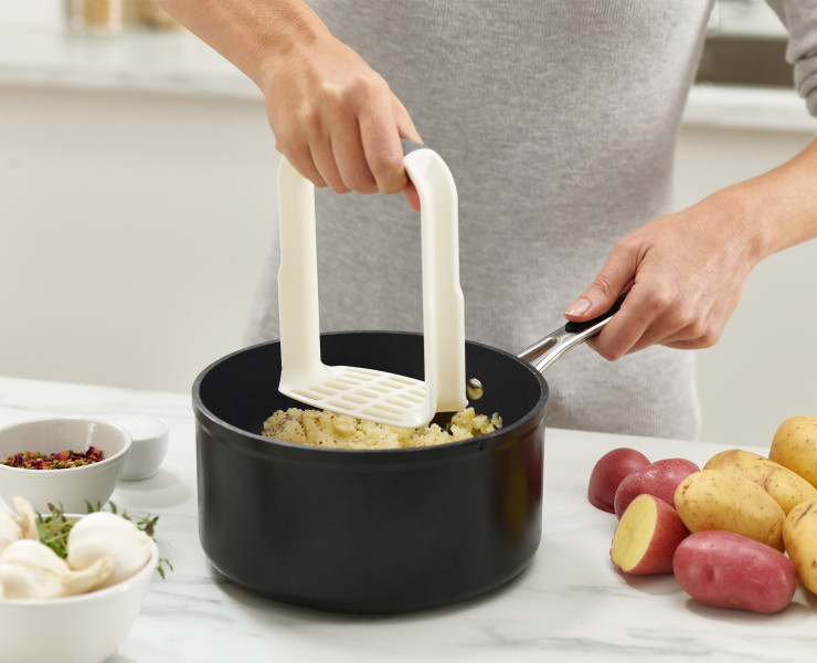 Potato Masher (White)